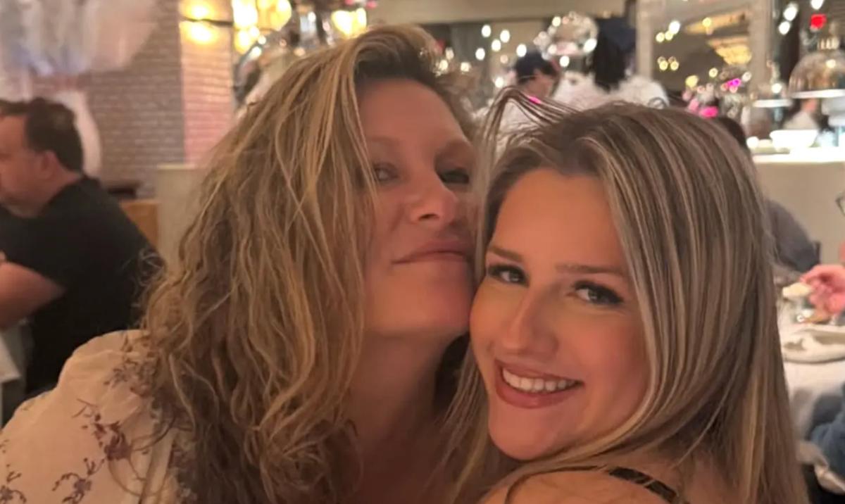 Saskia Thuot et sa fille Simone